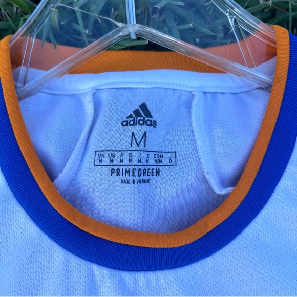 Real Madrid Home Jersey 2021/ Size M/ Adidas - Picture 7 of 7